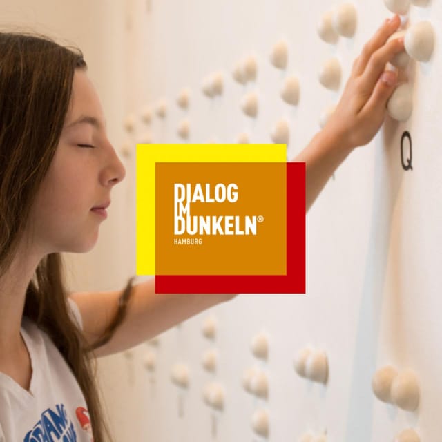 Dialog im Dunkeln (Dialogue in the Dark) - Why total darkness changes an ordinary walk