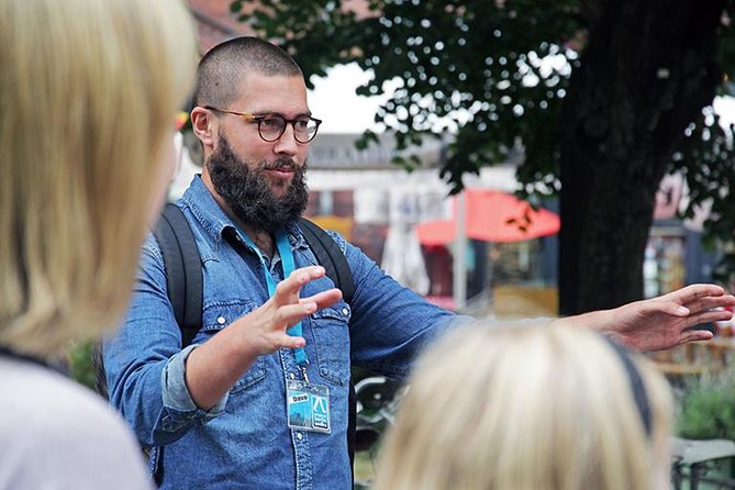 Discover Berlin Half-Day Walking Tour - From the death strip to Checkpoint Charlie