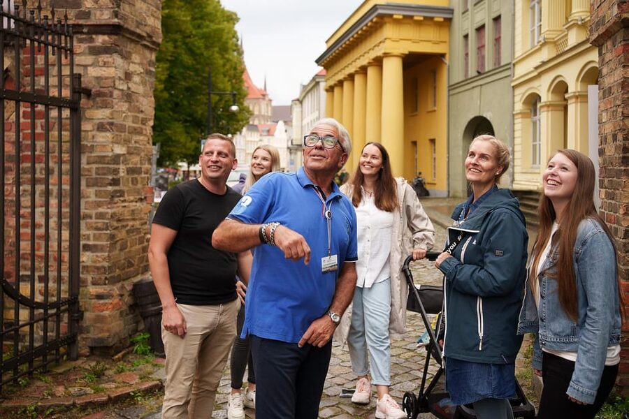 Discover Rostock: A Guided City Tour for Cruise Guests - University of Rostock and the city’s intellectual side