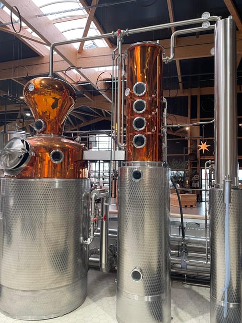 Distillery tour with guide! - Inside MÆNNERHOBBY’s working distillery
