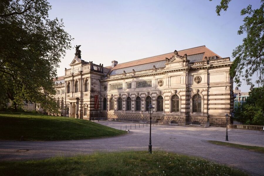 Dresden: Albertinum Museum Entry Ticket - Planning around the April floor closure