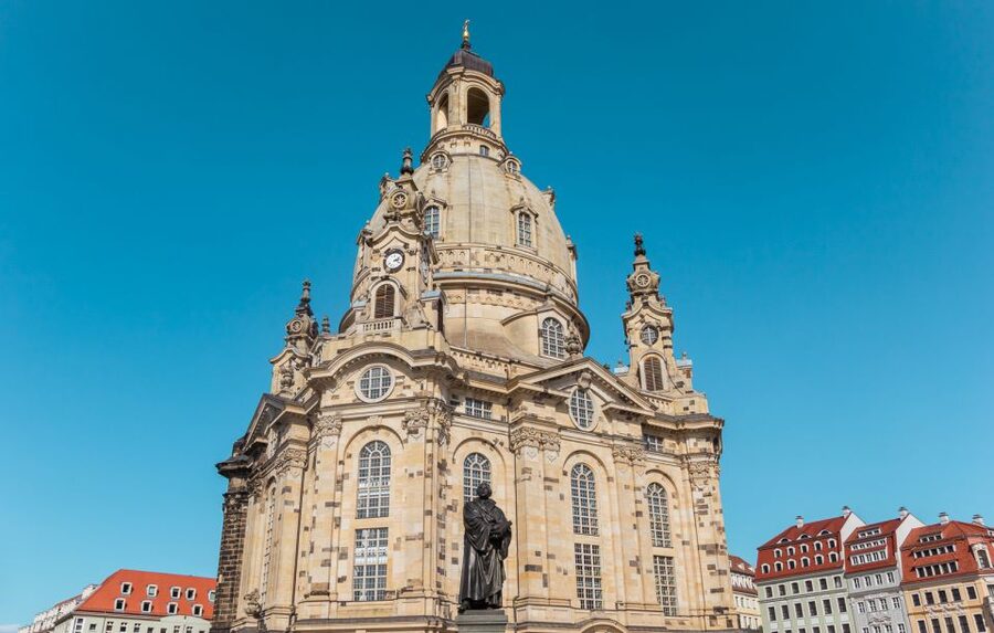 Dresden Castle Skip-the-Line Entry & 2-Day Hop-On Hop-Off - Using the hop-on hop-off bus over two days