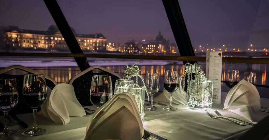 Dresden: Evening River Cruise with Dinner - The first stretch along the Elbe
