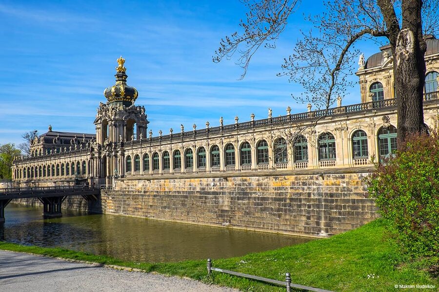 Dresden: Guided Beer Tour of the Historic Old City - Starting at the Zwinger’s Kronentor
