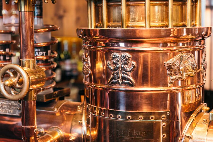 Dresden: Guided Beer Tour of the Historic Old City - Mathilda’s role in the evening