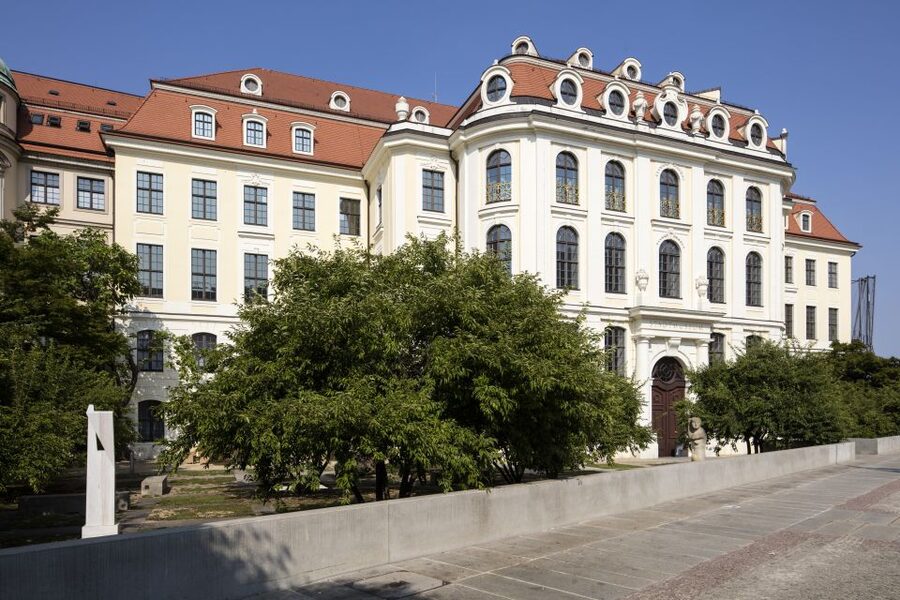 Dresden: Guided City Walk and City Museum Entrance Ticket - The City Museum: 800 Years in One Visit