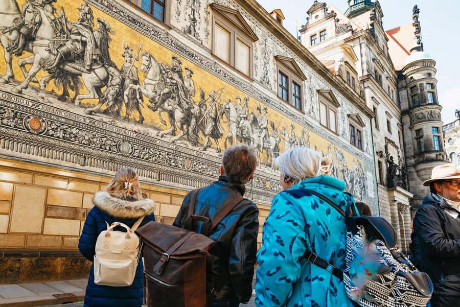 Dresden: Guided City Walk with a Cup of Coffee - Why Dresden works so well on foot