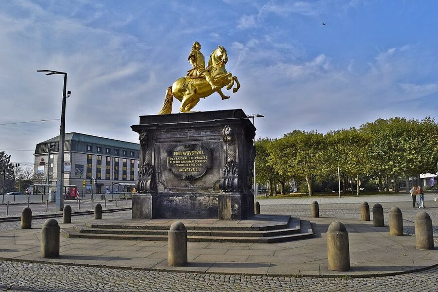 Dresden: Guided Segway Tour - Why a Segway works well in Dresden