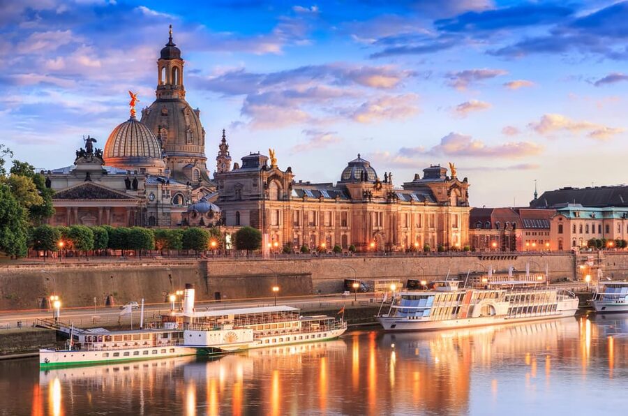 Dresden: Guided Tour with Beer Tasting - What the two-hour timing means