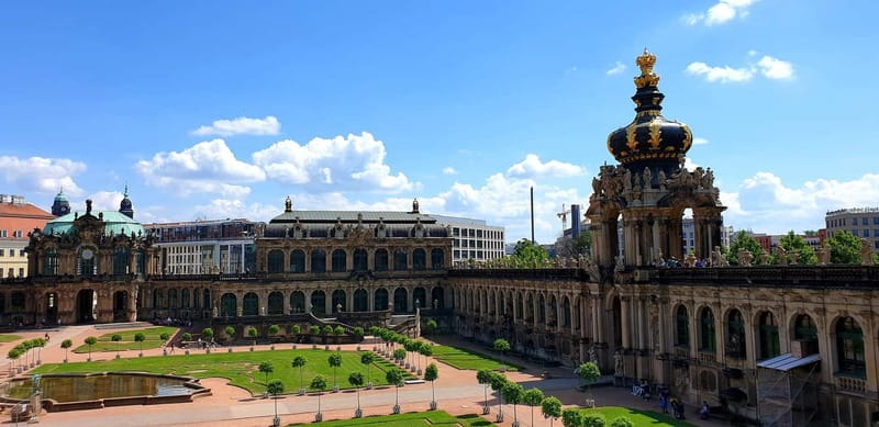 Dresden: Guided Walking Tour and Chocolate Museum Ticket - Visiting the Chocolate Museum on your own
