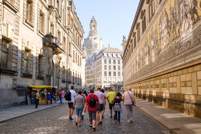 Dresden: Hop-On Hop-Off Sightseeing Bus Tickets - Key points before you board