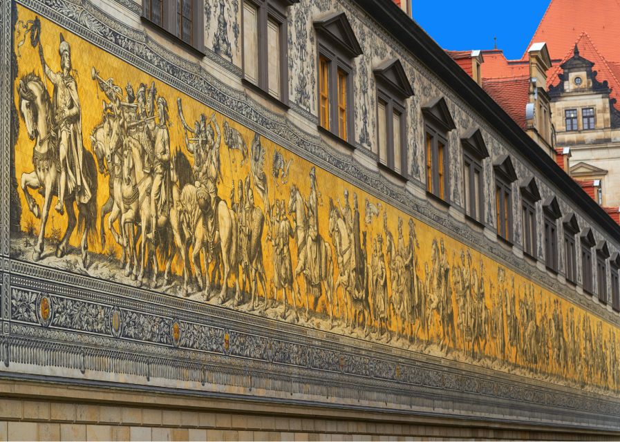 Dresden: Old Town Self-Guided Scavenger Hunt Tour - What the $41 group price really buys you