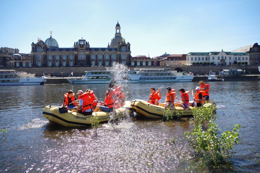 Dresden: Private Inflatable Boat Tour with Beer Garden Stop - Dresden’s grand skyline, seen from the Elbe