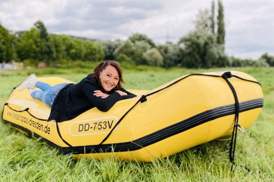 Dresden: Private Inflatable Boat Tour with Beer Garden Stop - What happens at the Körnerplatz launch