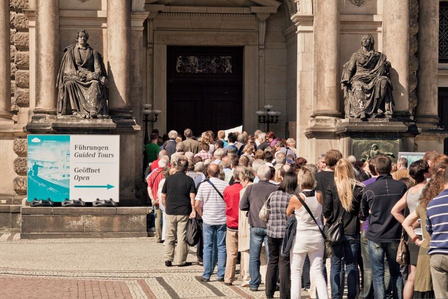 Dresden: Semperoper Tickets and Guided Tour - Key points to know before you book