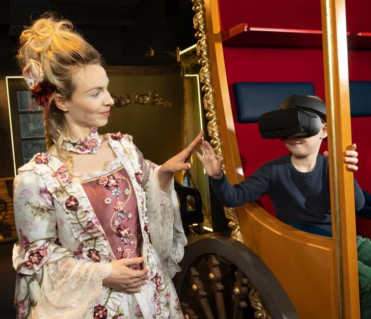 Dresden: Virtual Reality Time Travel Experience Ticket - Riding through the golden city of 1719