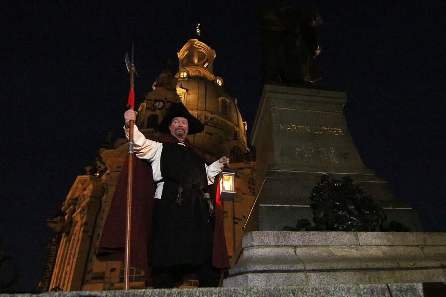 Dresden: Walking Tour with a Night Watchman and Meal - FAQ