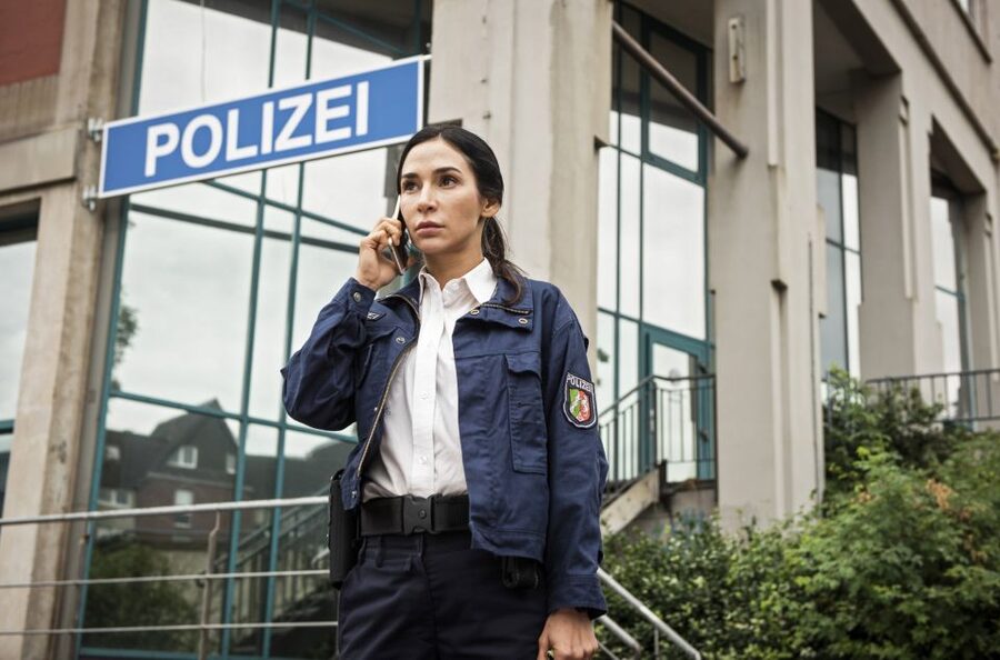 Duisburg: Schimmi Tour goes City - Finishing with Schimanski’s jacket and sculpture