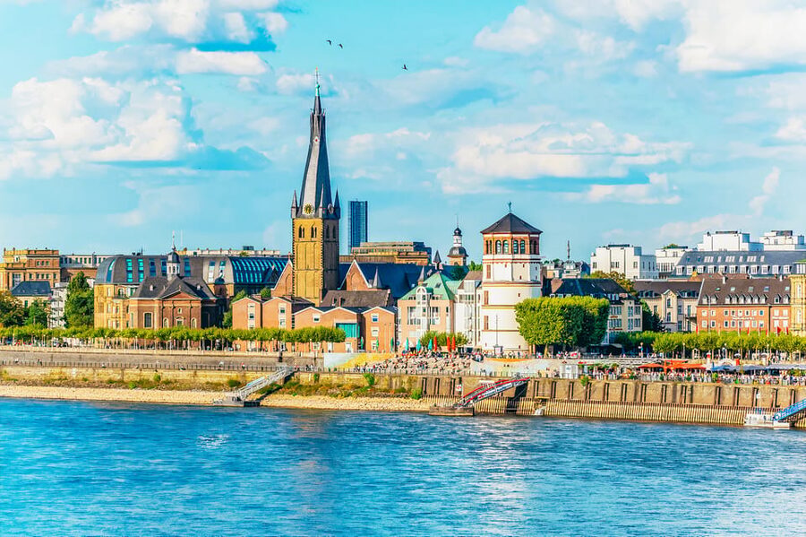Düsseldorf: City Sightseeing Cruise on the Rhine - Key points to know before boarding
