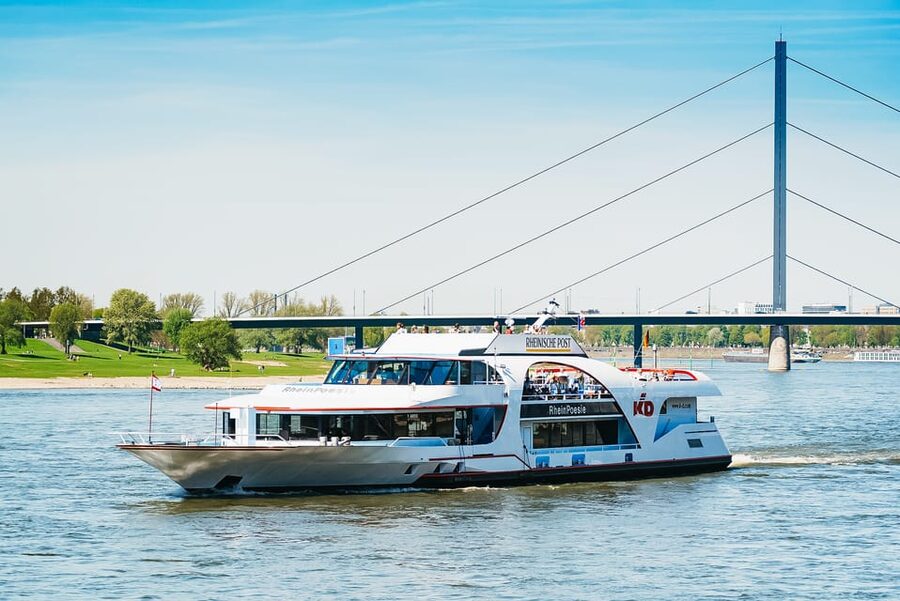 Düsseldorf: City Sightseeing Cruise on the Rhine - My practical plan for making the most of it