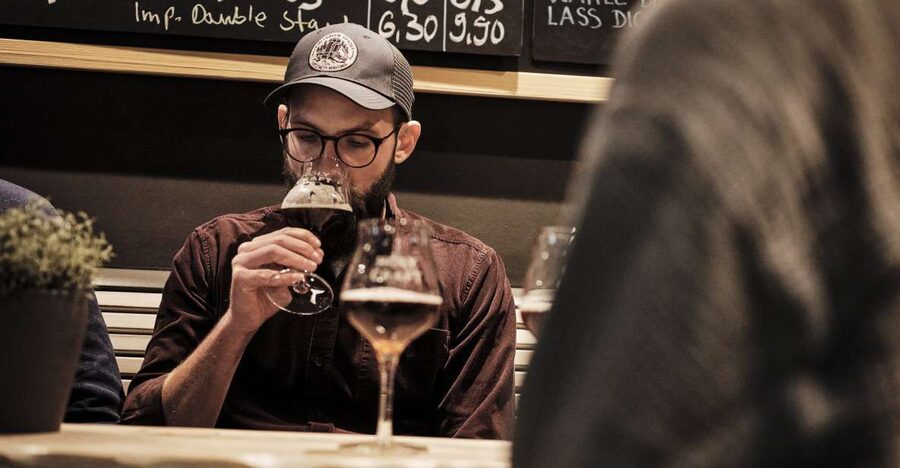 Düsseldorf: Craftbeer & Streetfood - Why Düsseldorf Altbier makes a good walking-tour subject