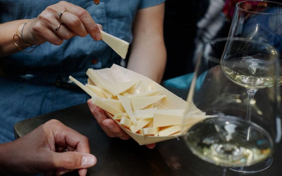 Düsseldorf: Culinary Soul Guided Tour - Key points at a glance