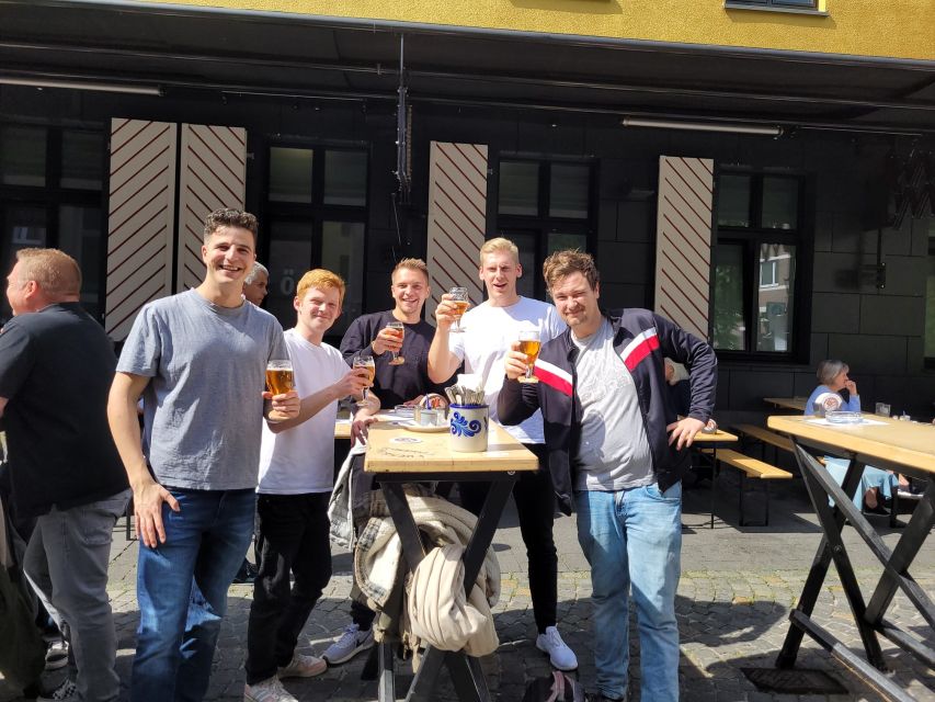 Düsseldorf: Guided Beer Tour with 4 Beers & a Flexible Route - Small details that make the evening easier