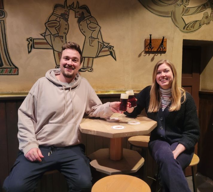 Düsseldorf: Guided Beer Tour with 4 Beers & a Flexible Route - Meeting at Kom(m)ödchen in the Altstadt
