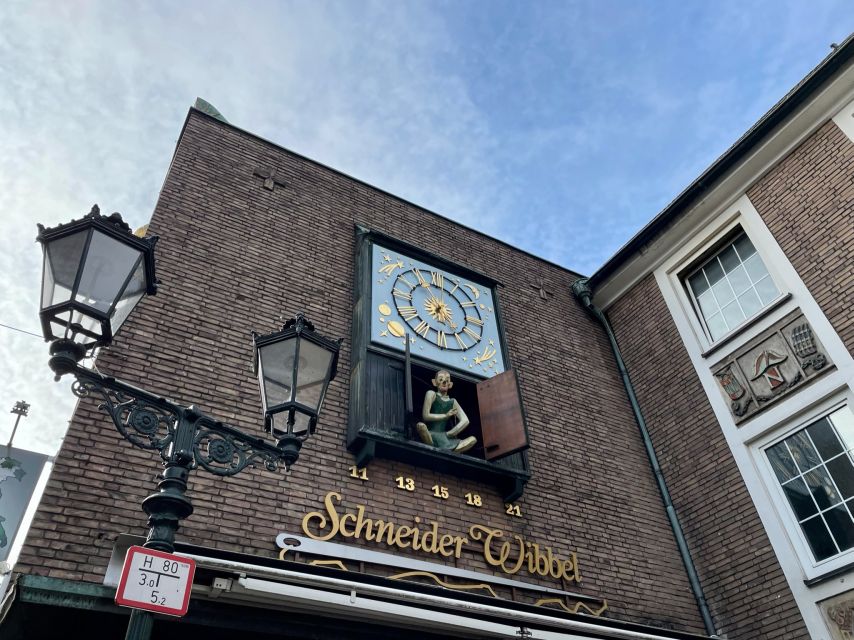 Düsseldorf: Guided Old Town Tour with Beer Break - From Königsallee’s luxury shops to the Old Town
