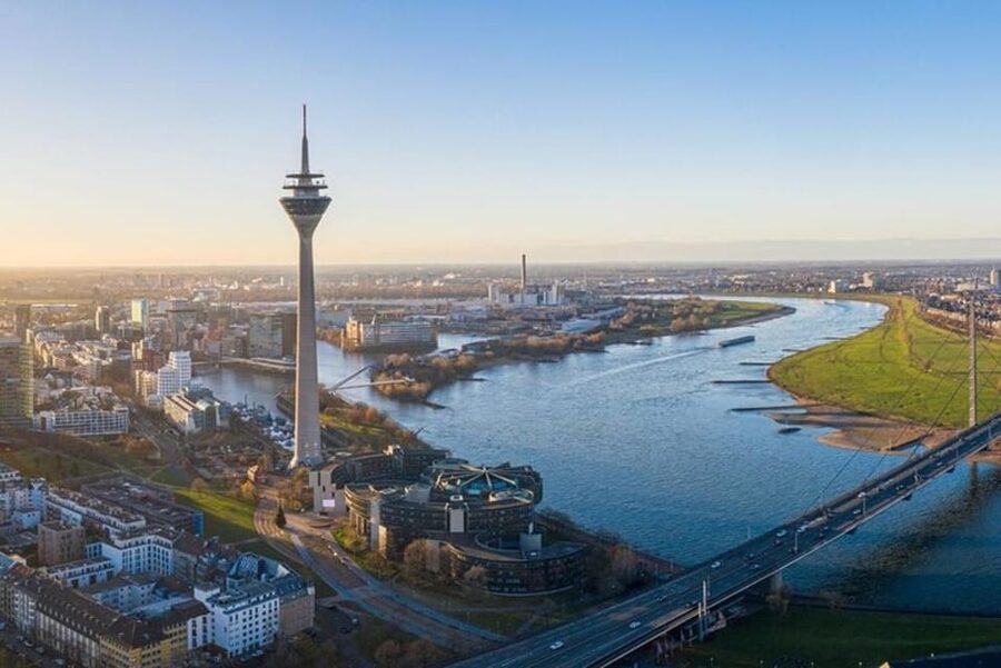 Dusseldorf : Highlights Walking tour with A Guide - How much value do you get for $47?