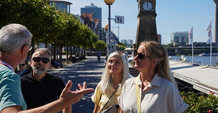 Düsseldorf: In a nutshell - the 60 minutes tour - Cultural sights, modern architecture and city character