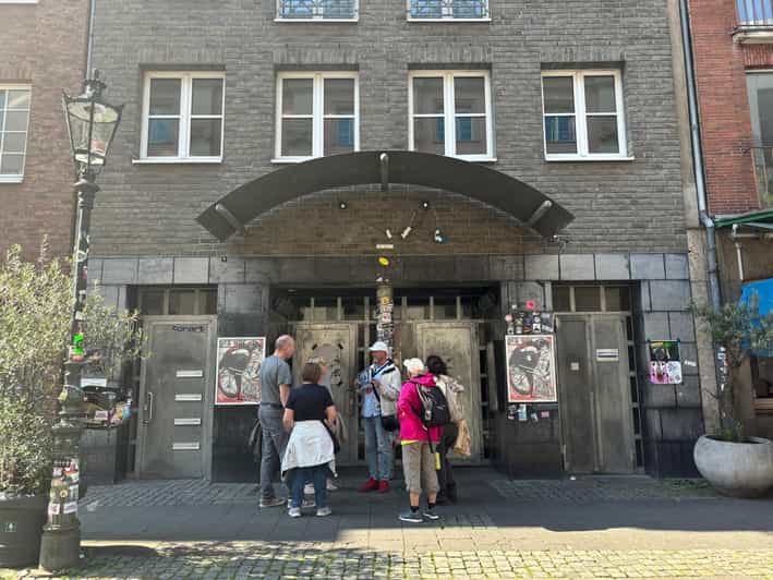 Düsseldorf: Old Town Historical Walking Tour with GEO EPOCHE - Key points to know before you book