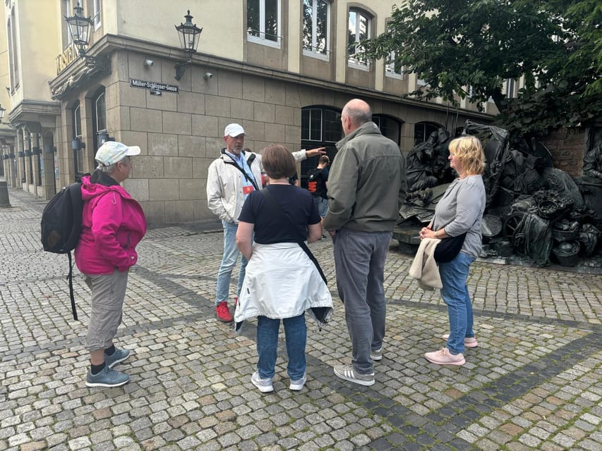 Düsseldorf: Old Town Historical Walking Tour with GEO EPOCHE - The Rhine bridge moved nearly 50 meters