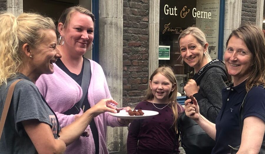 Düsseldorf: Sweet Treats Guided Walking Tour of Old Town - FAQ