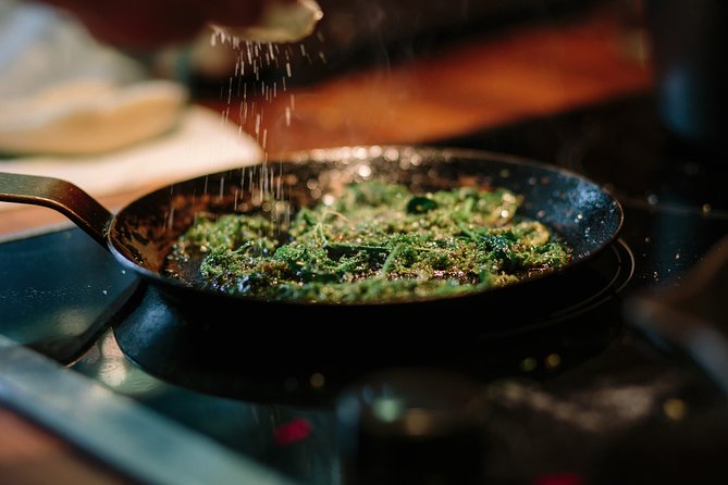 Eat Like a Berliner: Market Tour, Cooking Class and Lunch - Starting at Winterfeldtplatz in Schöneberg