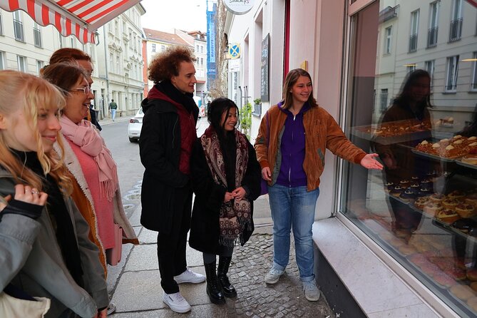 Eating Berlin: City Center Food & Beer Tour - Ending with Berlin craft beer
