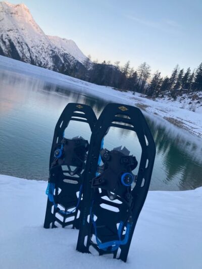 Ehrwald: Zugspitze Snowshoe Hiking Tour with Mountain Views