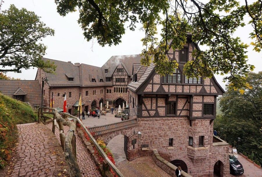 Eisenach: Private Guided Walking Tour - Why Eisenach works so well on foot