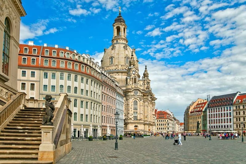 Elbfloren: Historical city tour - Inside the Frauenkirche, when the doors are open