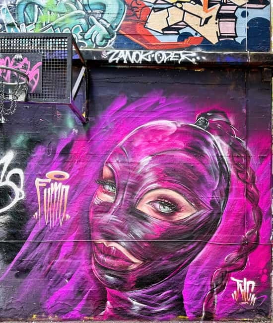 English guided insider tour through the Schanzenviertel - Why Schanzenviertel deserves two hours