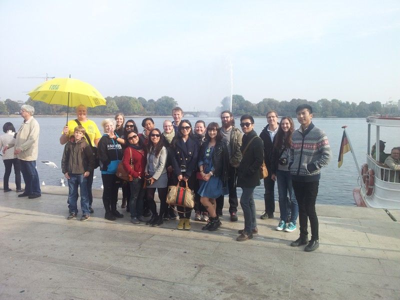 English Hamburg City Center Pay-What-You-Want Walking Tour - Starting under Hamburg’s bright yellow umbrellas
