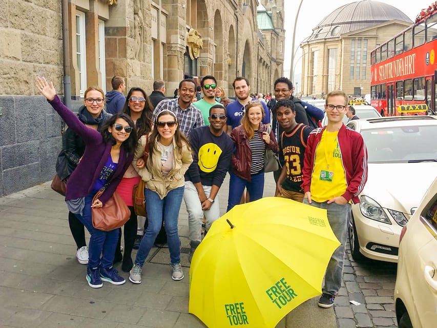 English Harbor&St. Pauli Pay-What-You-Want Walking Tour - The Reeperbahn and the Beatles in Hamburg
