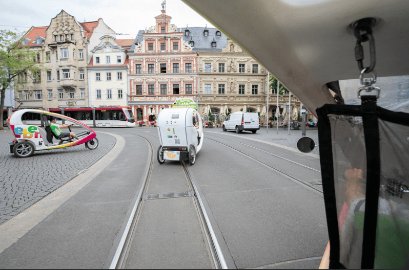 Erfurt: Private Guided Classic Old Town E-Rickshaw Tour - What the guide adds to the ride