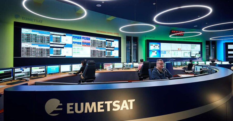 EUMETSAT - weather data for the world "made in Darmstadt" - What the 90-minute tour covers