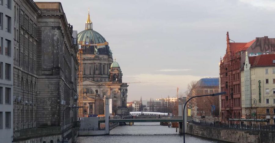 Explore Berlin Tour: History and Highlights - The Holocaust Memorial and Hitler’s bunker site
