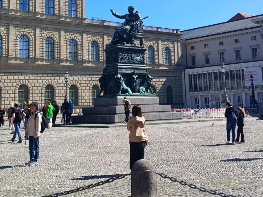 Exploring Munich by Pedicab: Premium Two Hour Tour - Meeting at Burgstraße 2 near Marienplatz
