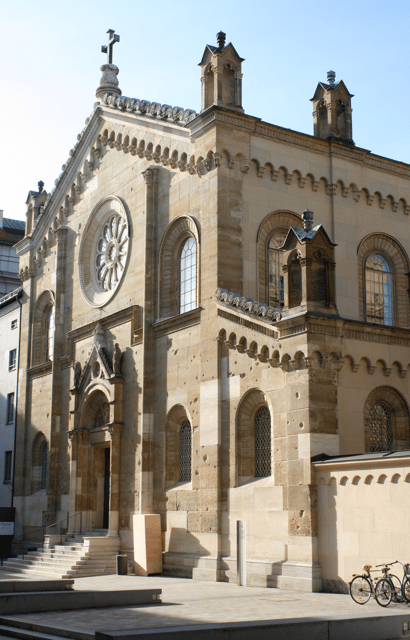 Festive Concert in the All-Saints Court Church - The music: Mozart, Vivaldi, Beethoven, and Tchaikovsky