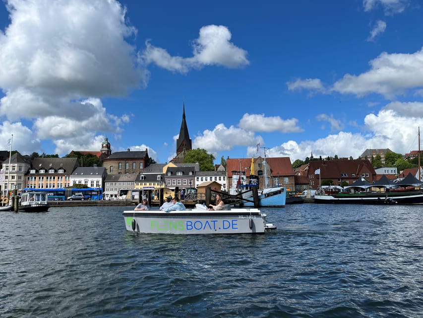 Flensburg: E-Boat rent - One hour, two hours, or three?