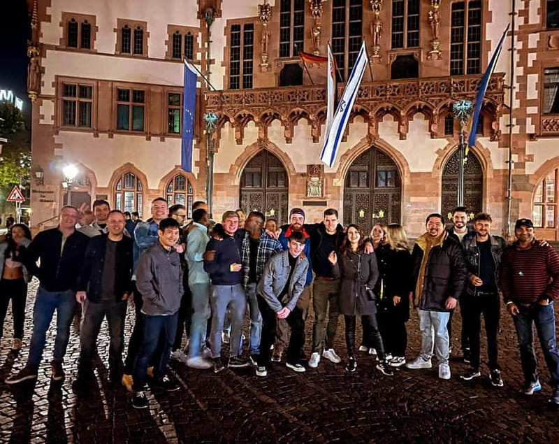 Frankfurt Bachelor(ette) Party with a Night PubCrawl - Key points to know before booking