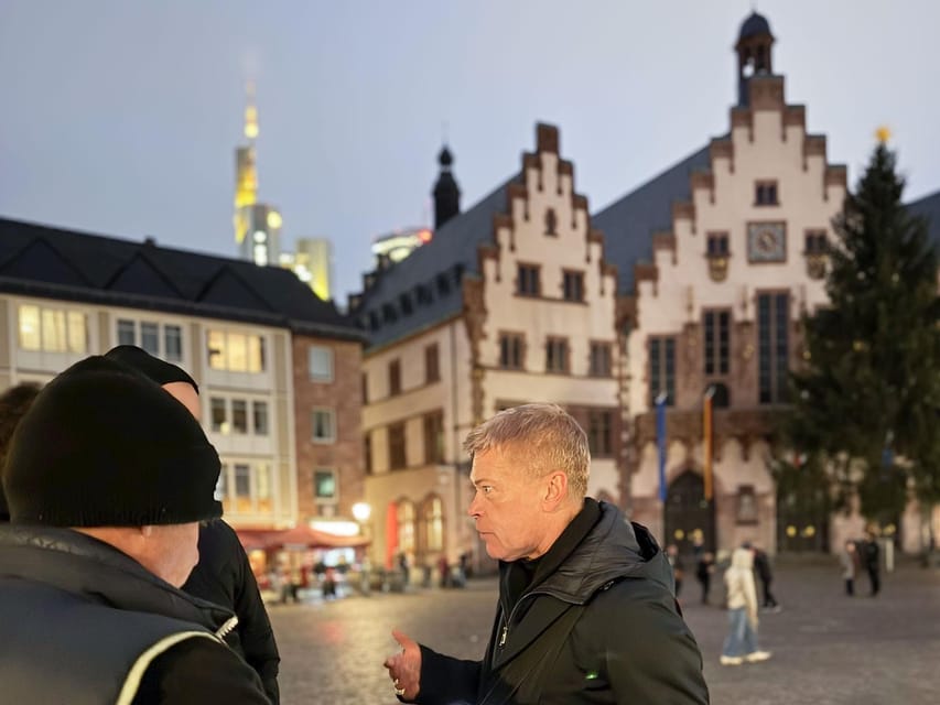 Frankfurt: Discover the heart of Frankfurt - a city tour in German - The old houses around Römerberg